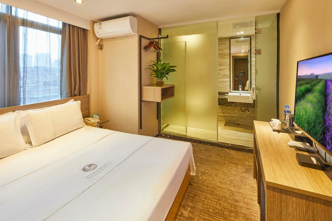 Insail Hotels  Kanton Exterior foto